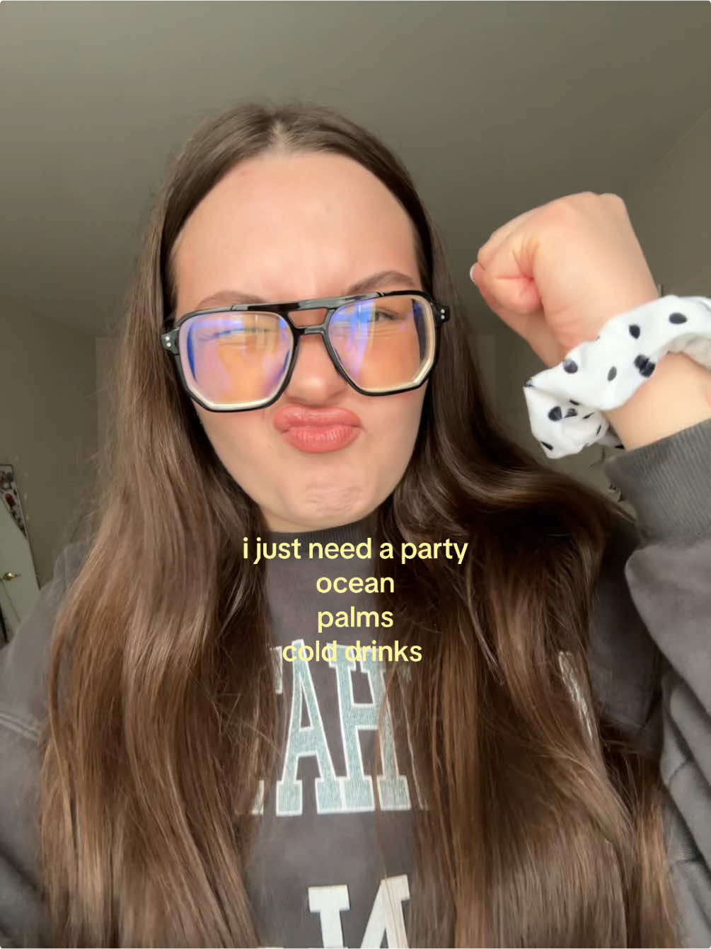 @lenacree_