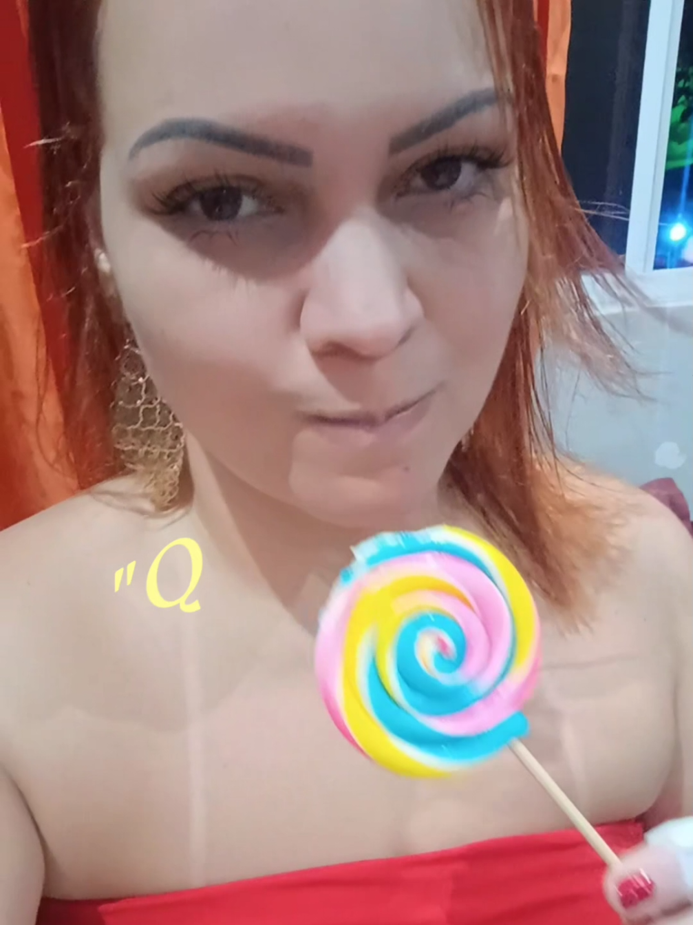 @Lyla  Pereira 🥂🍓