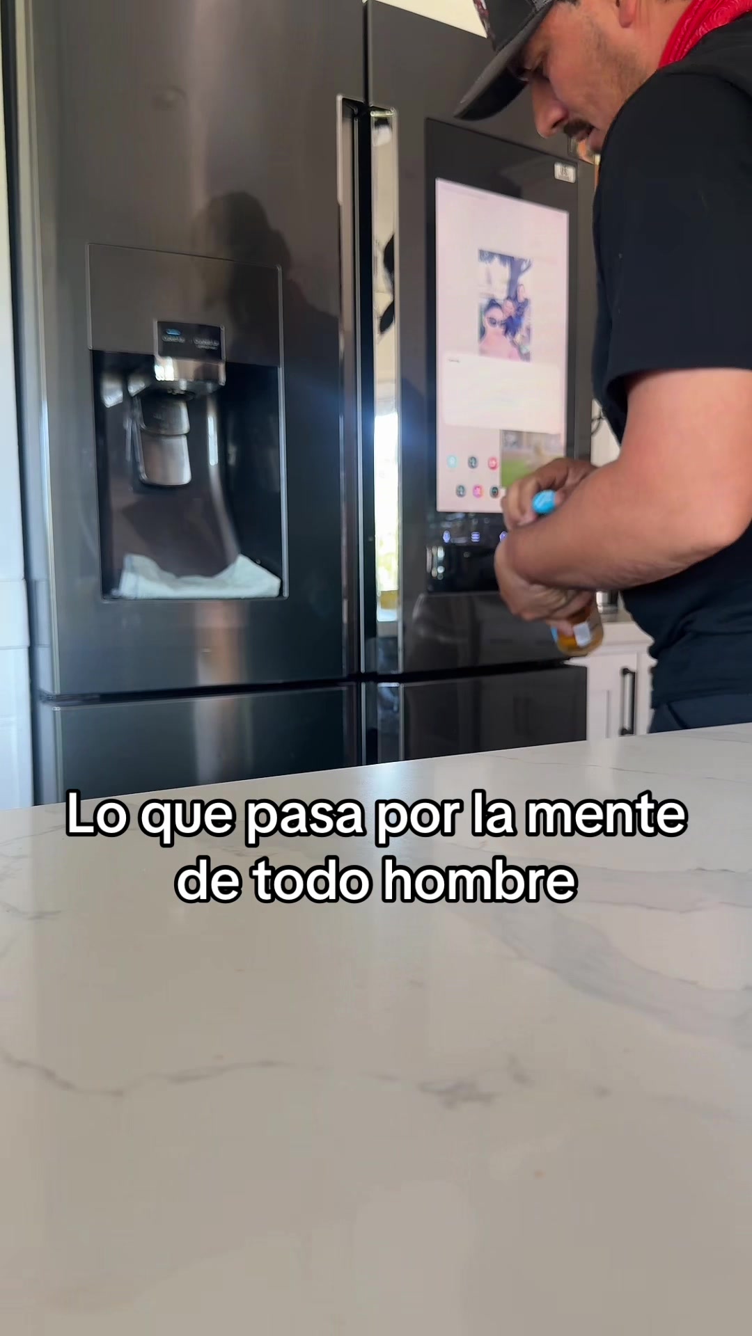 @👻