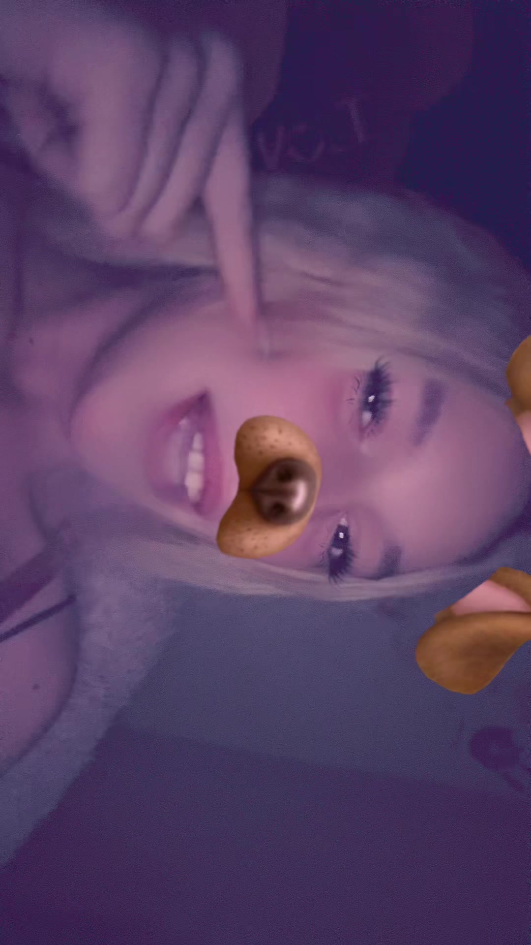 @Samantha🇩🇪🦅