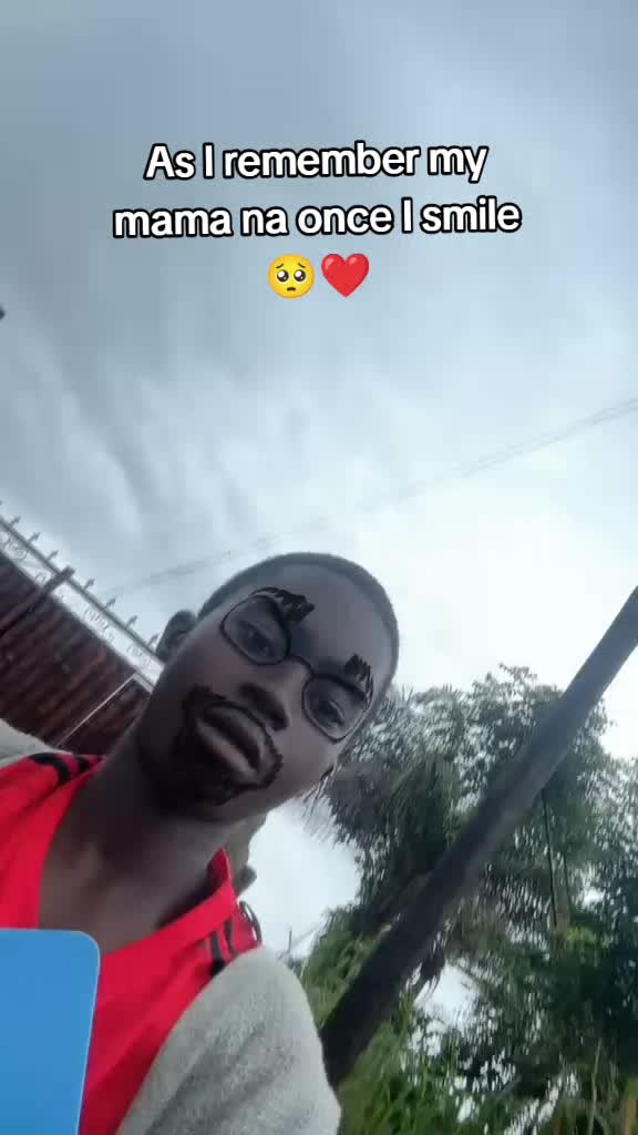 @𝚂𝚃𝙰𝚈 𝙿𝙰𝙸𝙳 🤡