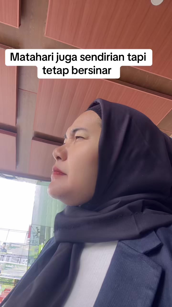 @Tiekamanis Fashion