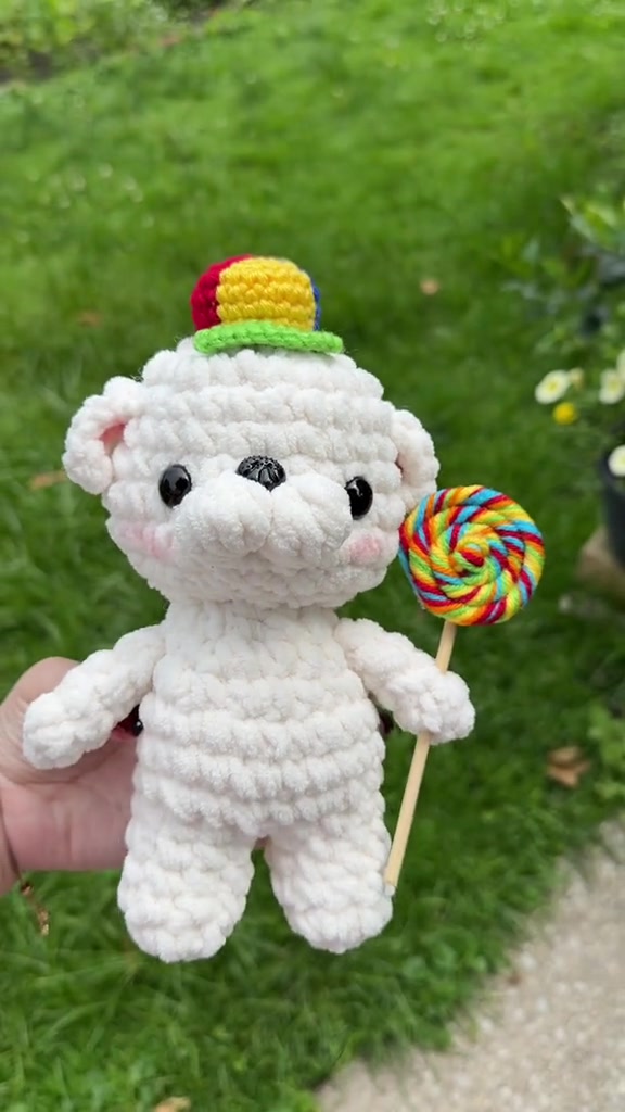@crochetsbymarisol
