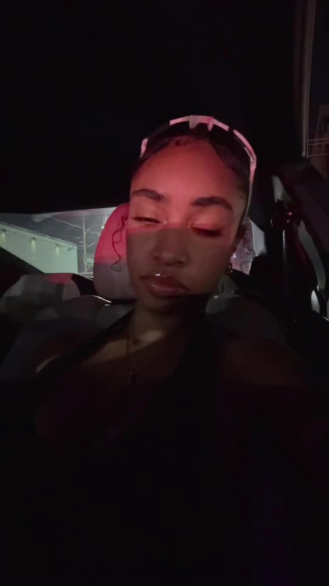 @siauna