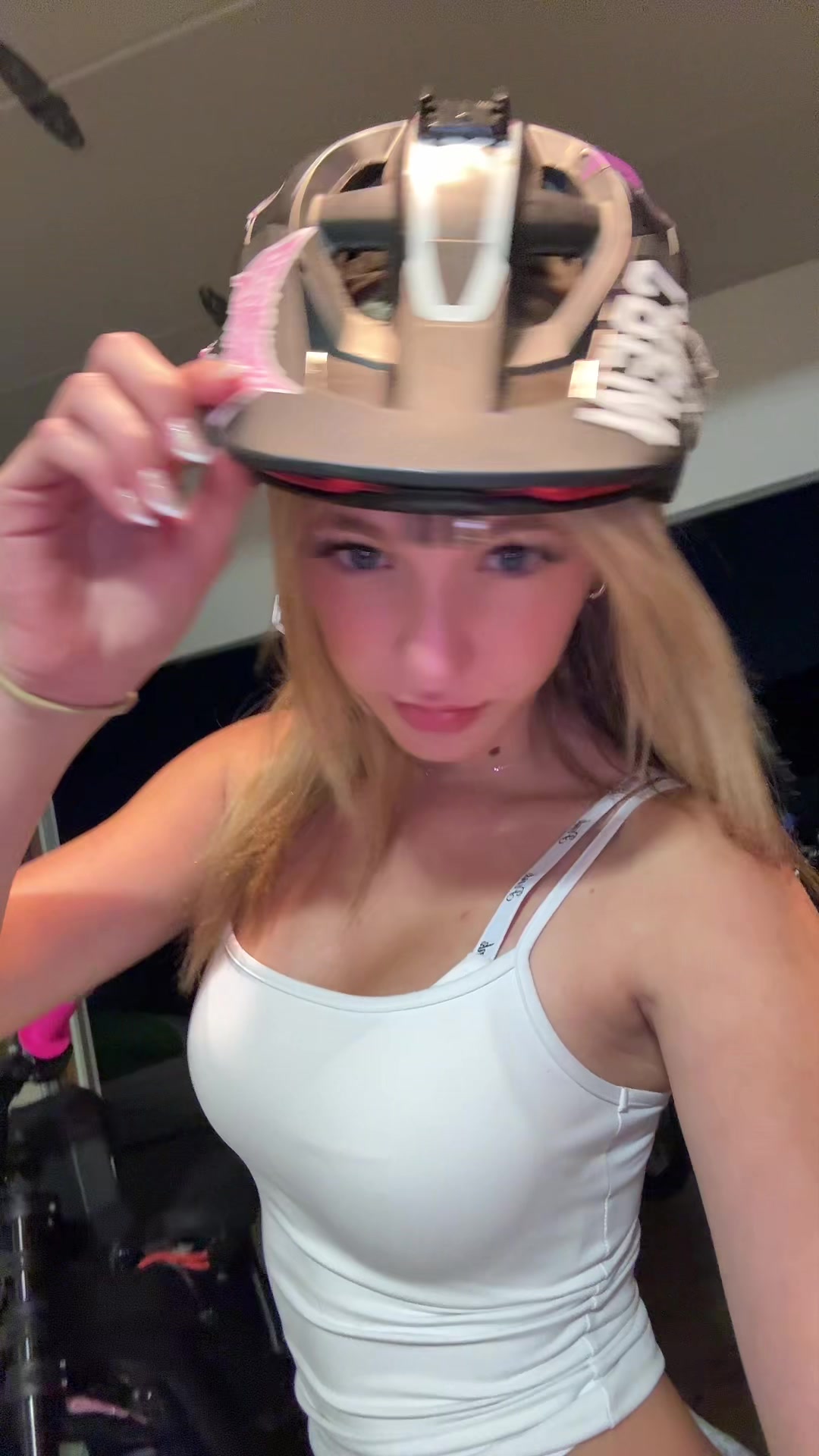 @angelina𐙚