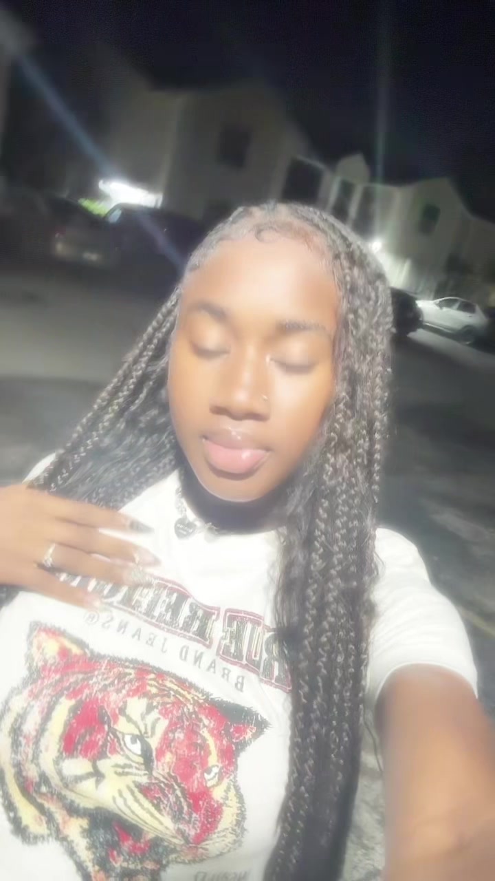 @mya