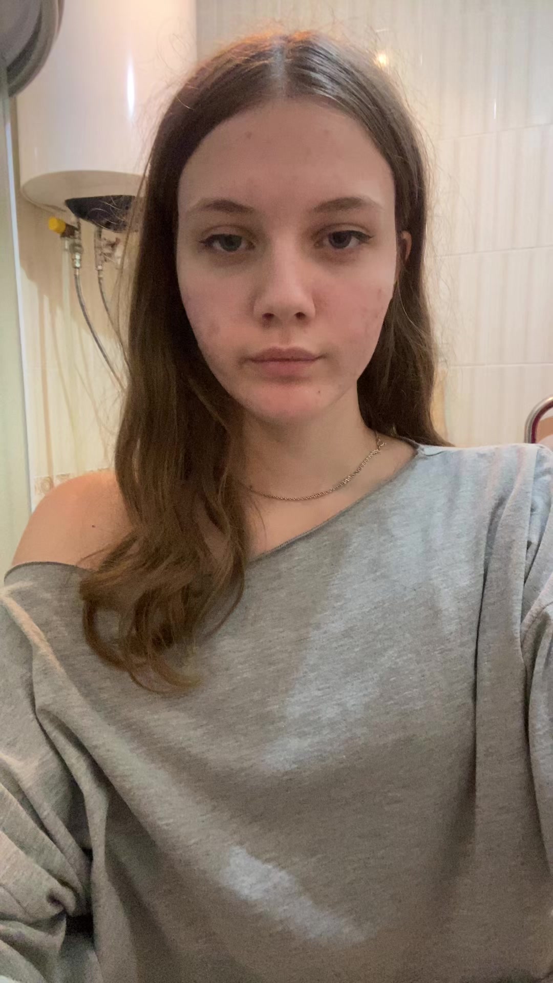@thelanamog