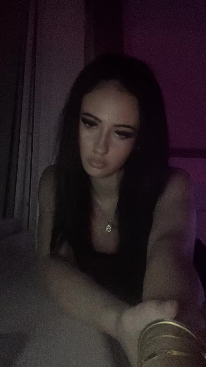 @tilly🩸