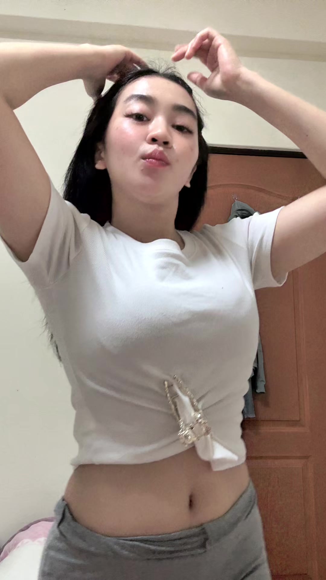 @Ce owi🐜🇮🇩🇹🇼