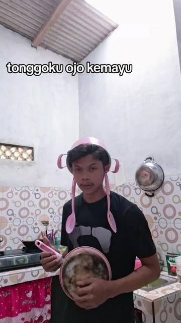 @Semmy spray009