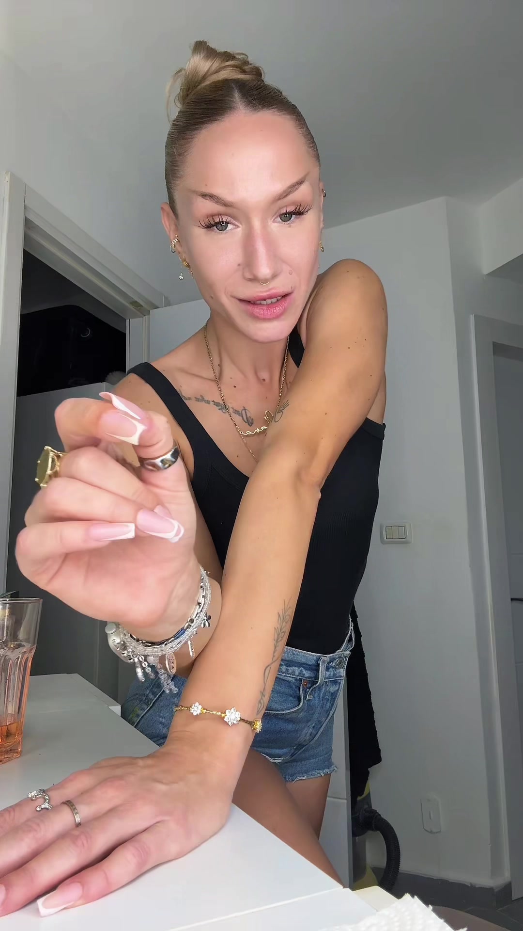 @Ilana