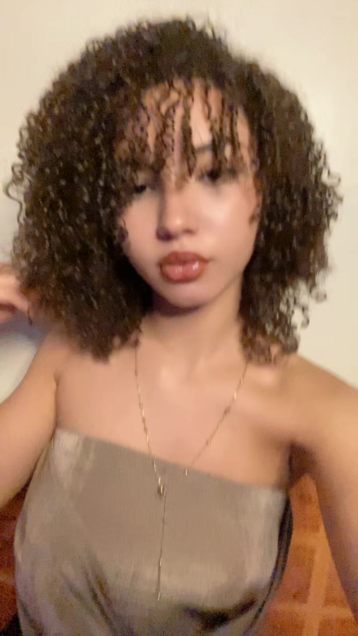 @Riri