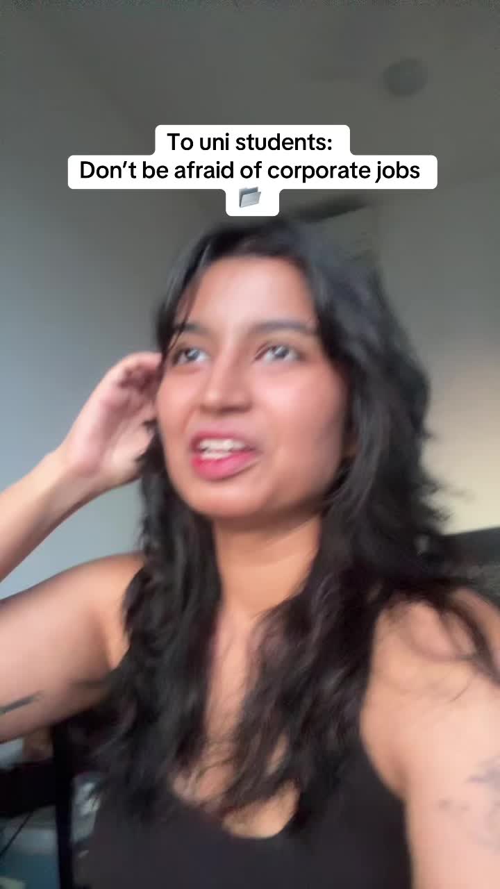 @mitunasree 🥀👩&zwj;❤️&zwj;💋&zwj;👩