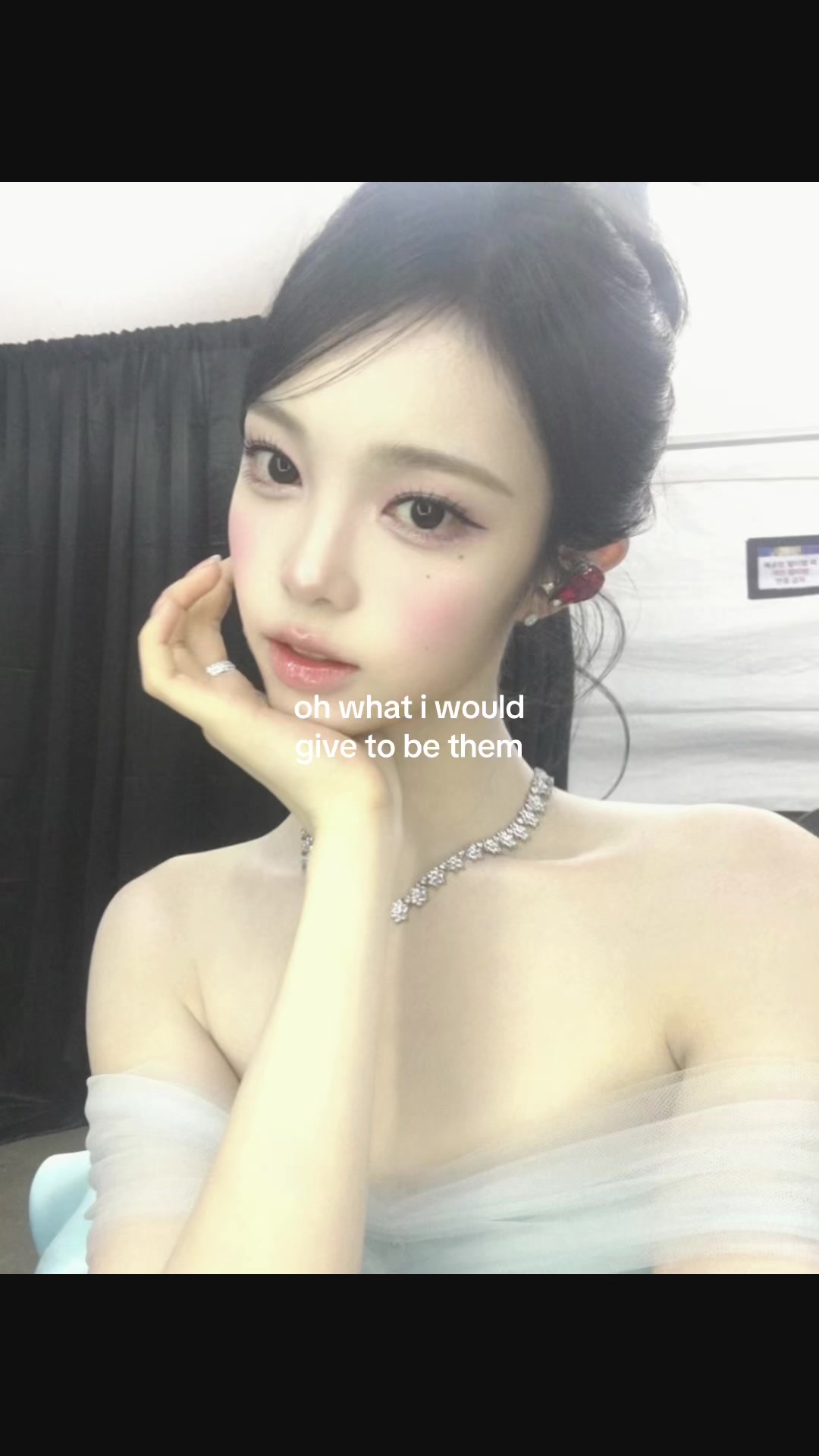 @🪨