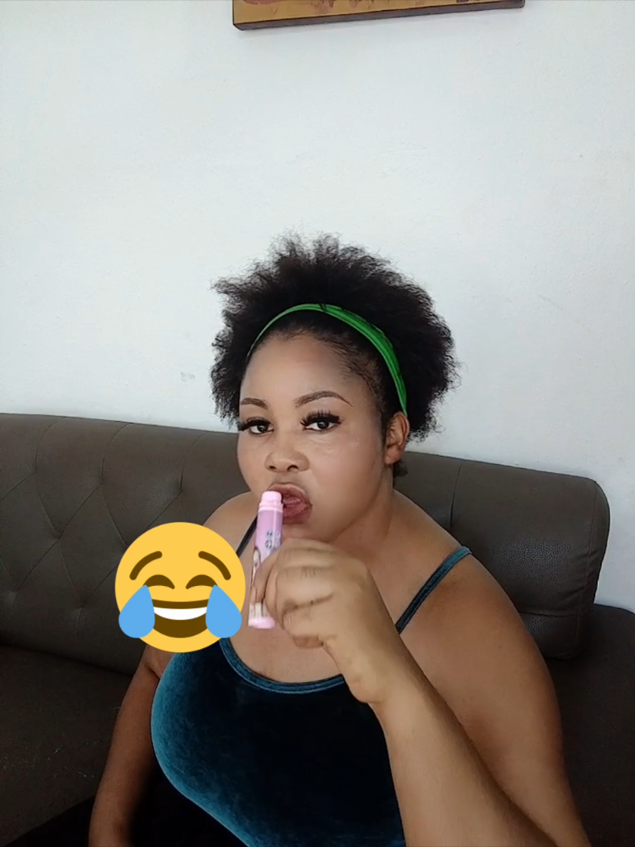@Trishglow