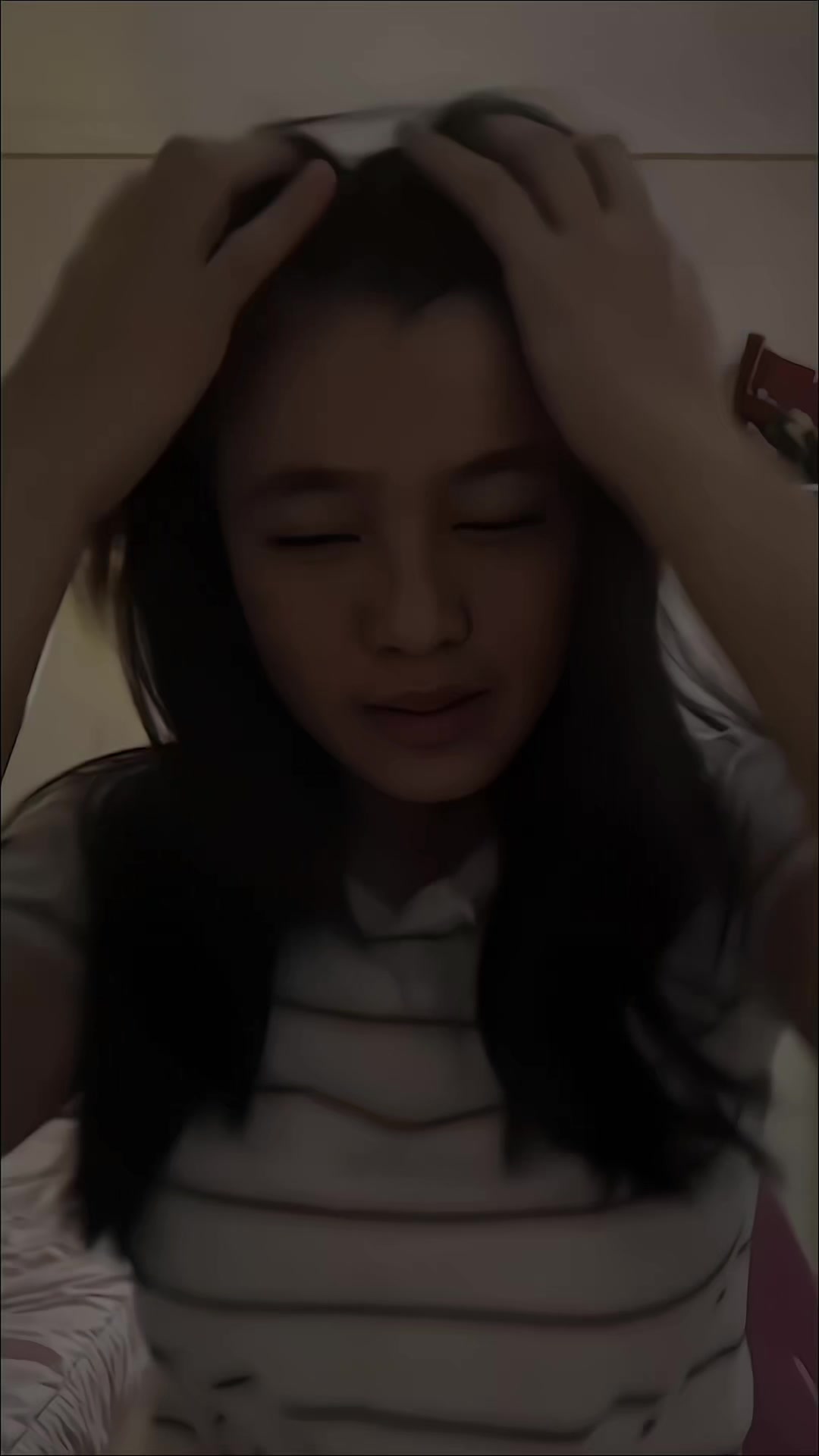@JJ_RANDOM.V2