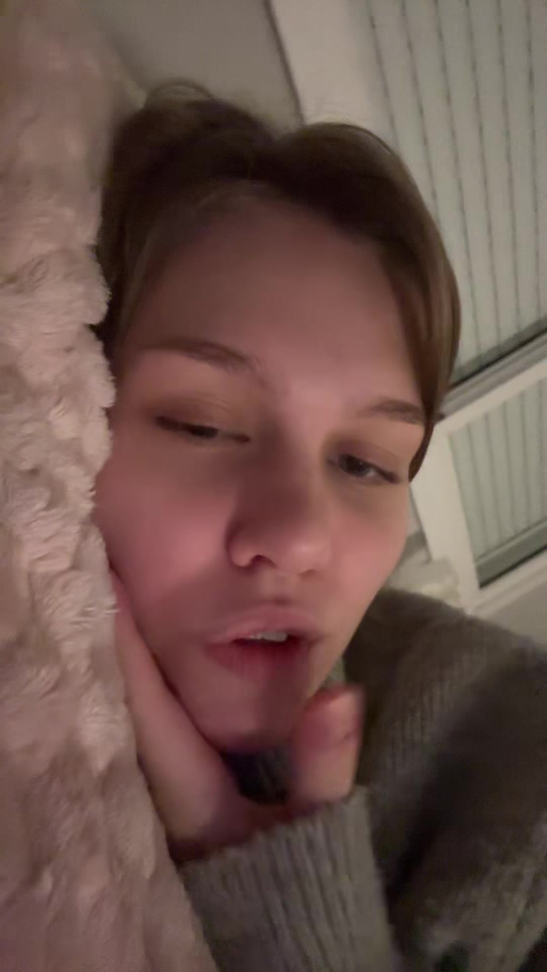 @isaforneckt