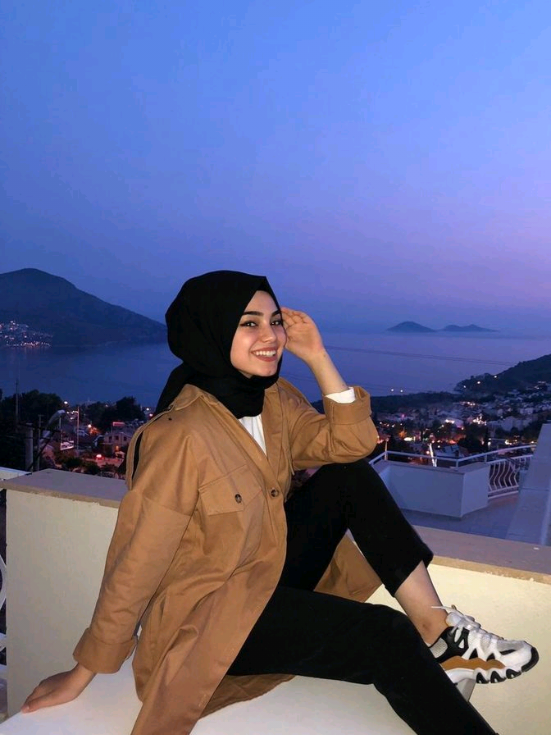 @Melek