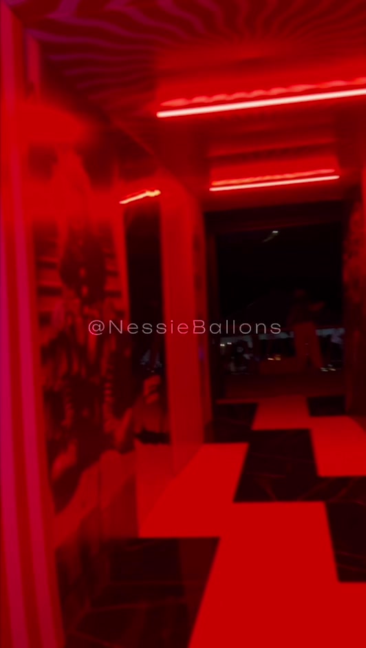 @NessieBallons✨