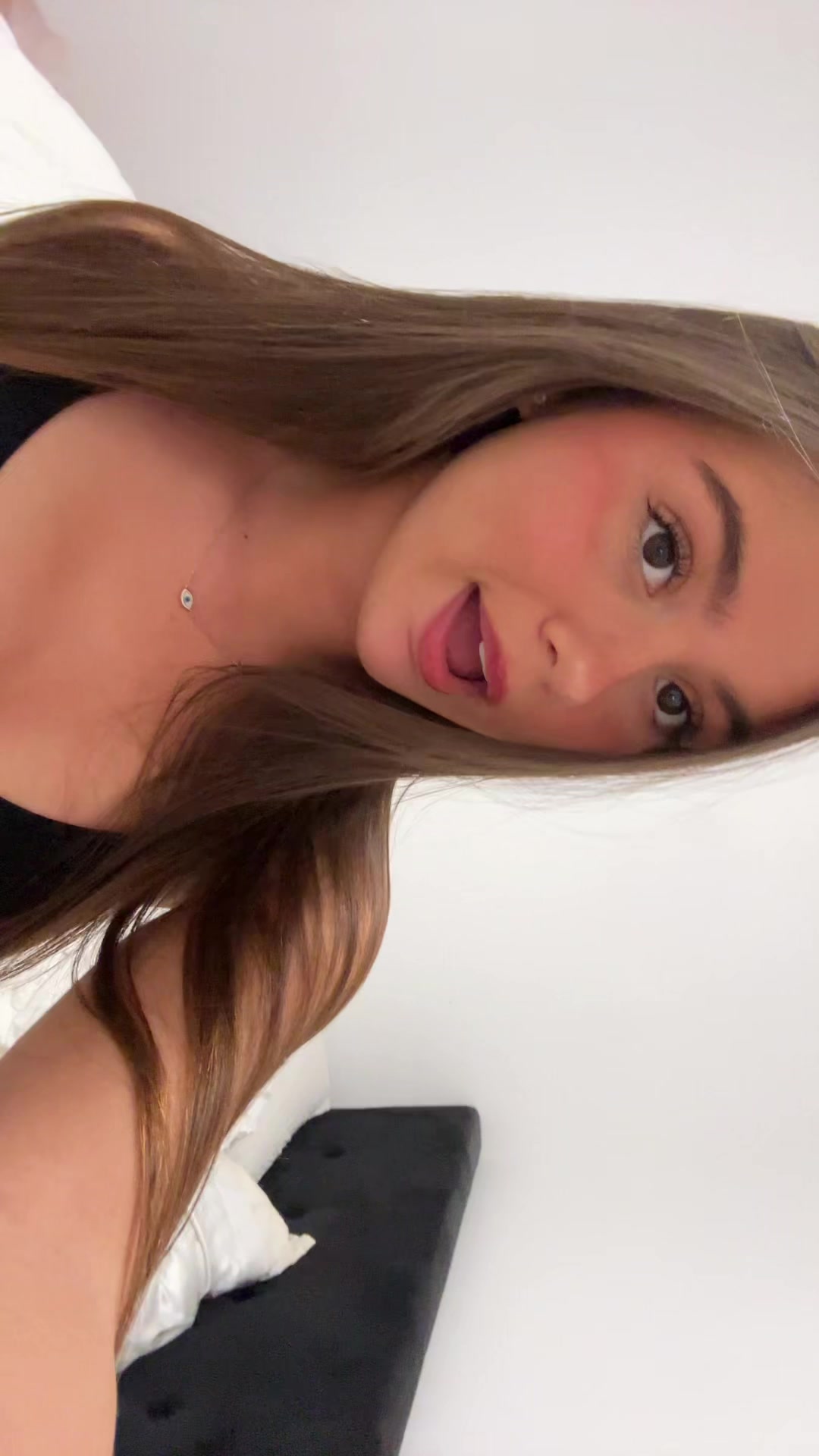 @Liantovy
