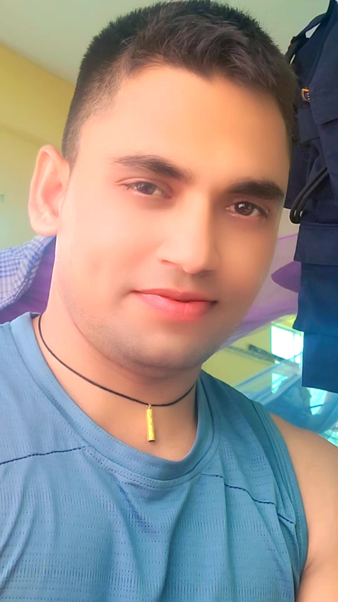 @MaHeSh ~ YaDa- V