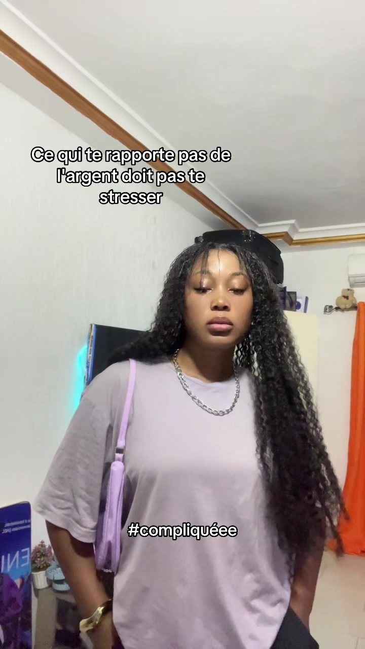 @Christelle Miller💜🇫🇷🇹🇬