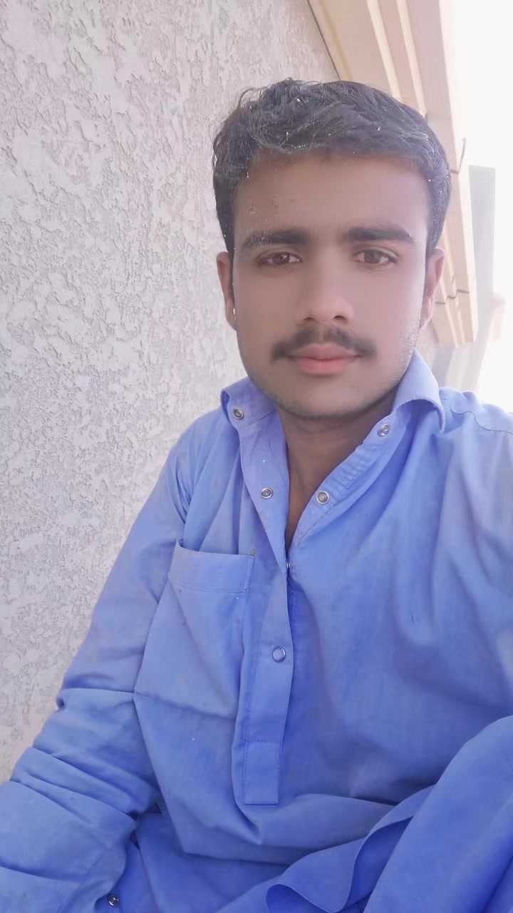 @[(>@Muzamli Dakhna!<)]