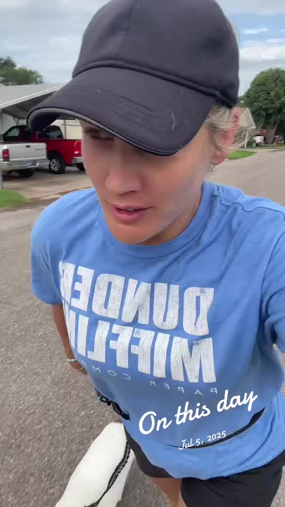 @adrienne365