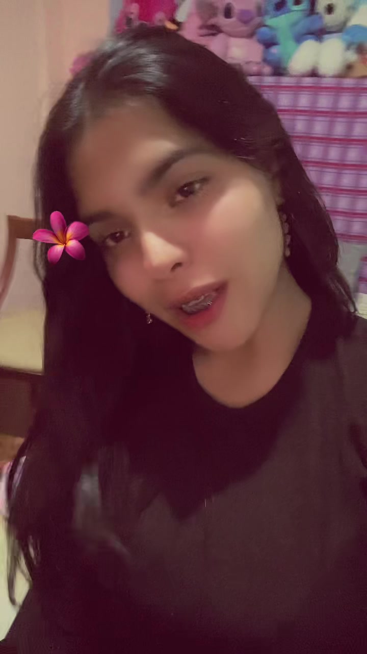 @Sol 🦋
