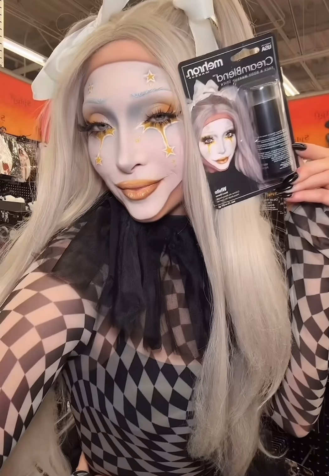 @Christina Alexandra