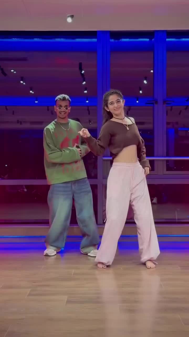 @CRAZY DANCING FACTORY💃🏿🕺
