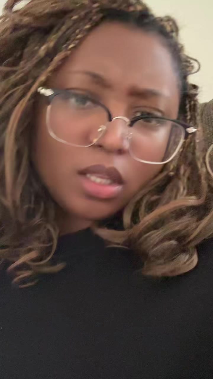 @Just_._aim