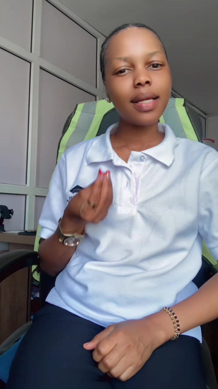 @Ms khadija🎀🍒