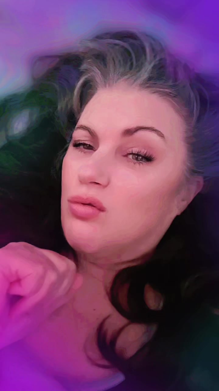 @Holly - GenX ❤️&zwj;🔥💋🤘🤗🏹