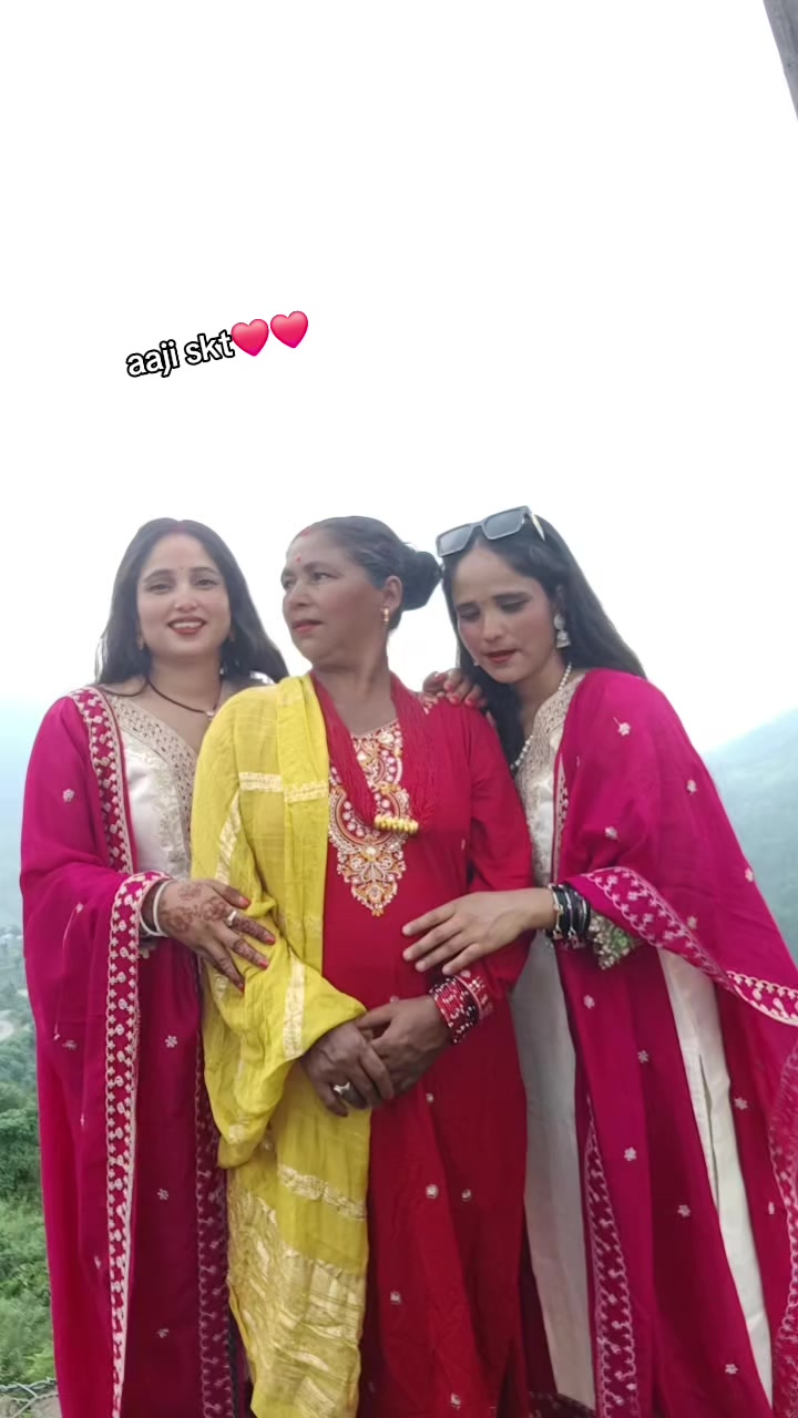 @Diya Manju