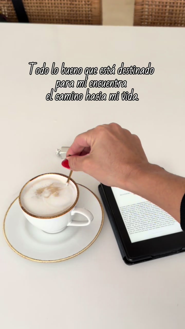 @Cande | UGC | Content Creator