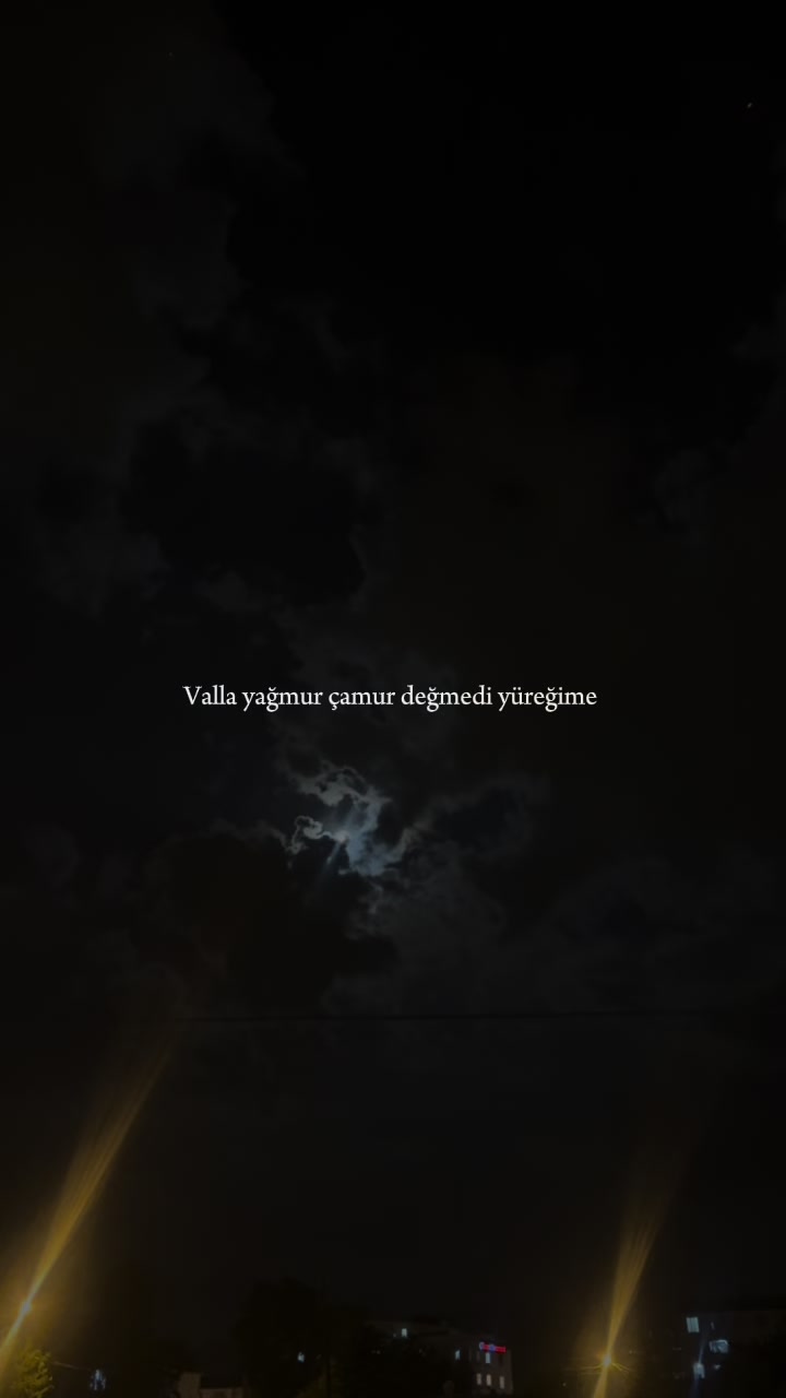 @𝐴𝑦𝑠̧𝑒 𝑁𝑢𝑟