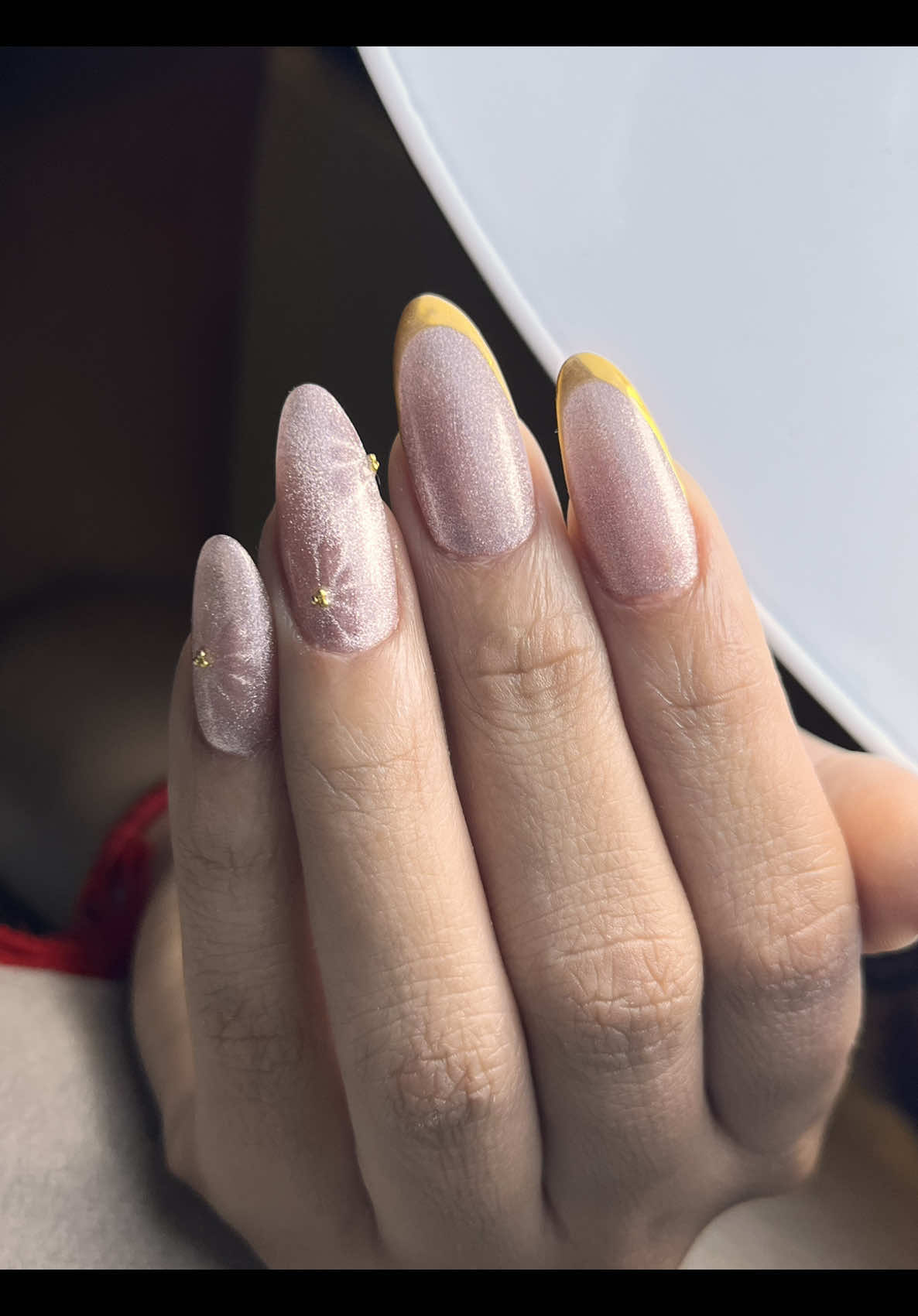 @karolnailsstudio_