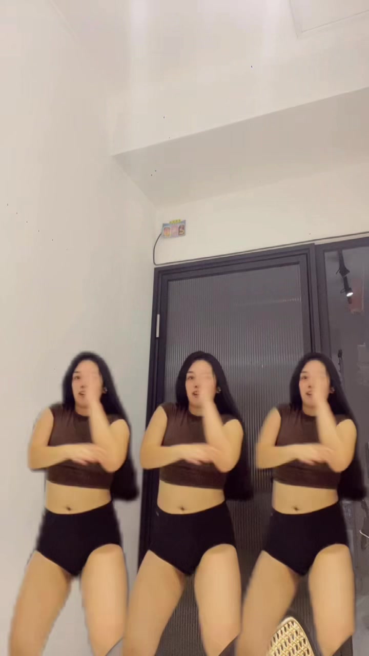 @Unni🦋💃🏼🍑🏳️