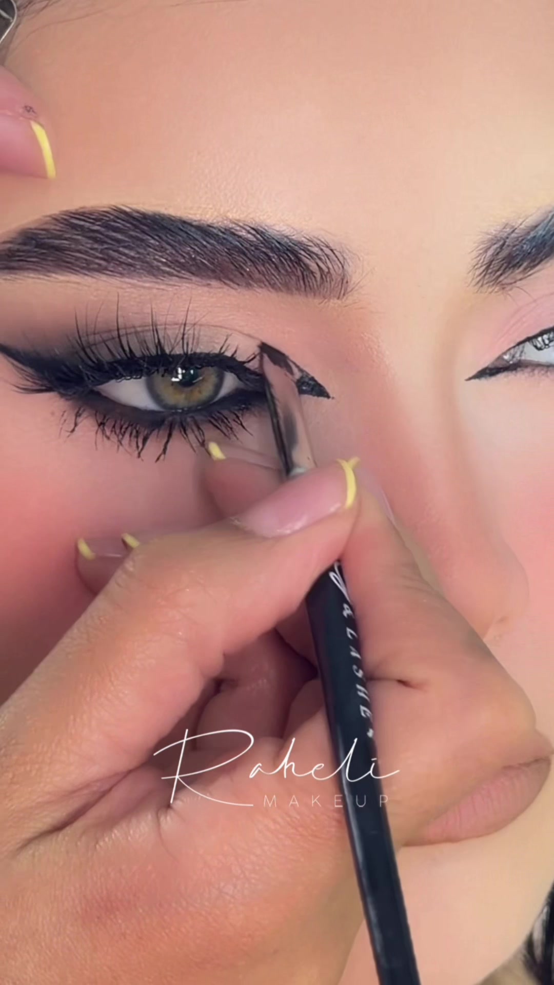 @Raheli Makeup
