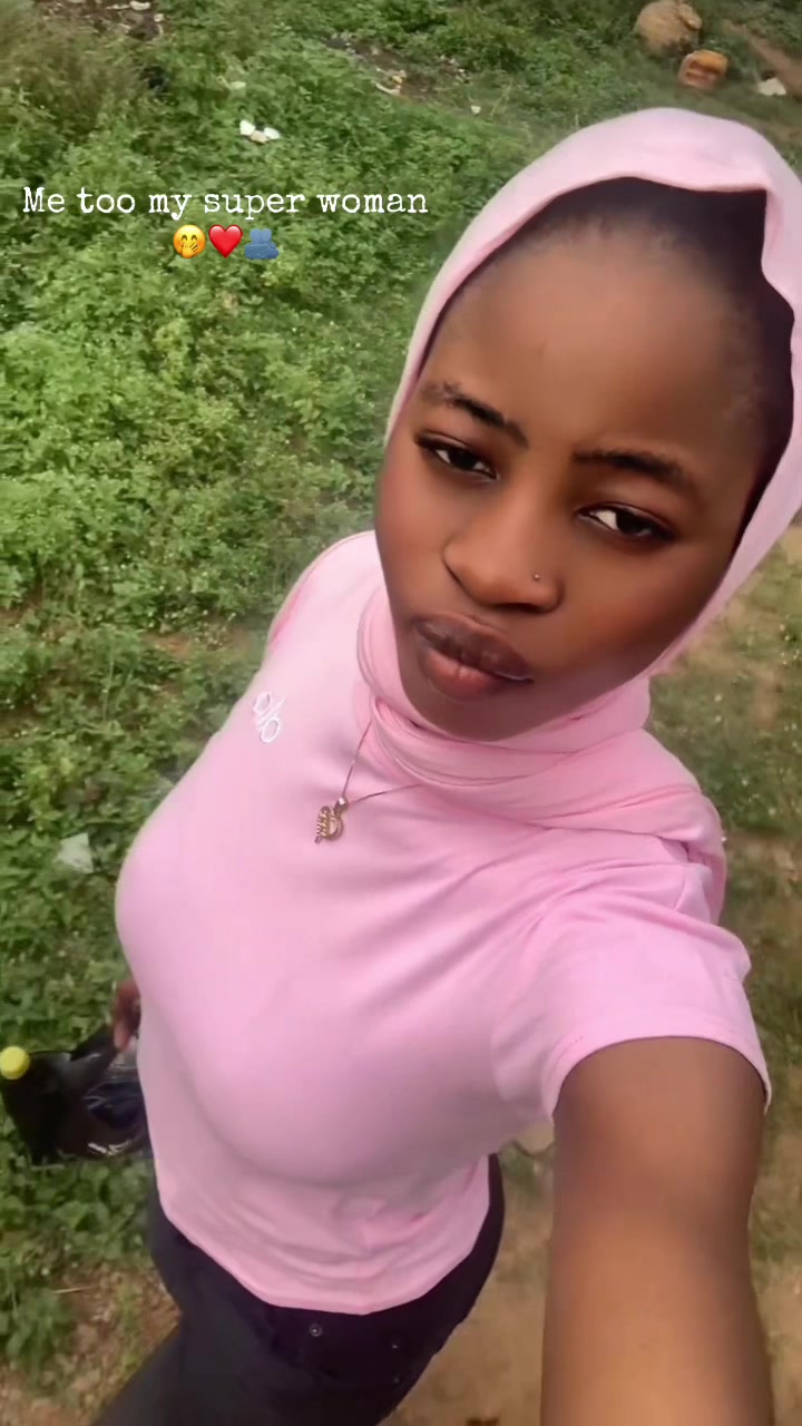 @___꧁🌸✰Larah💕✰🖇️🧸༻꧂