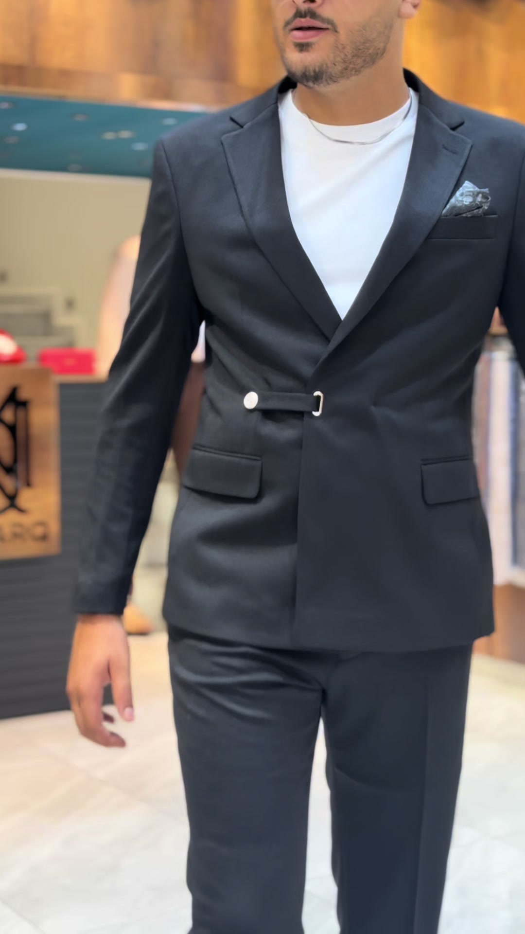 @MONARQ🤵🏻BLIDA