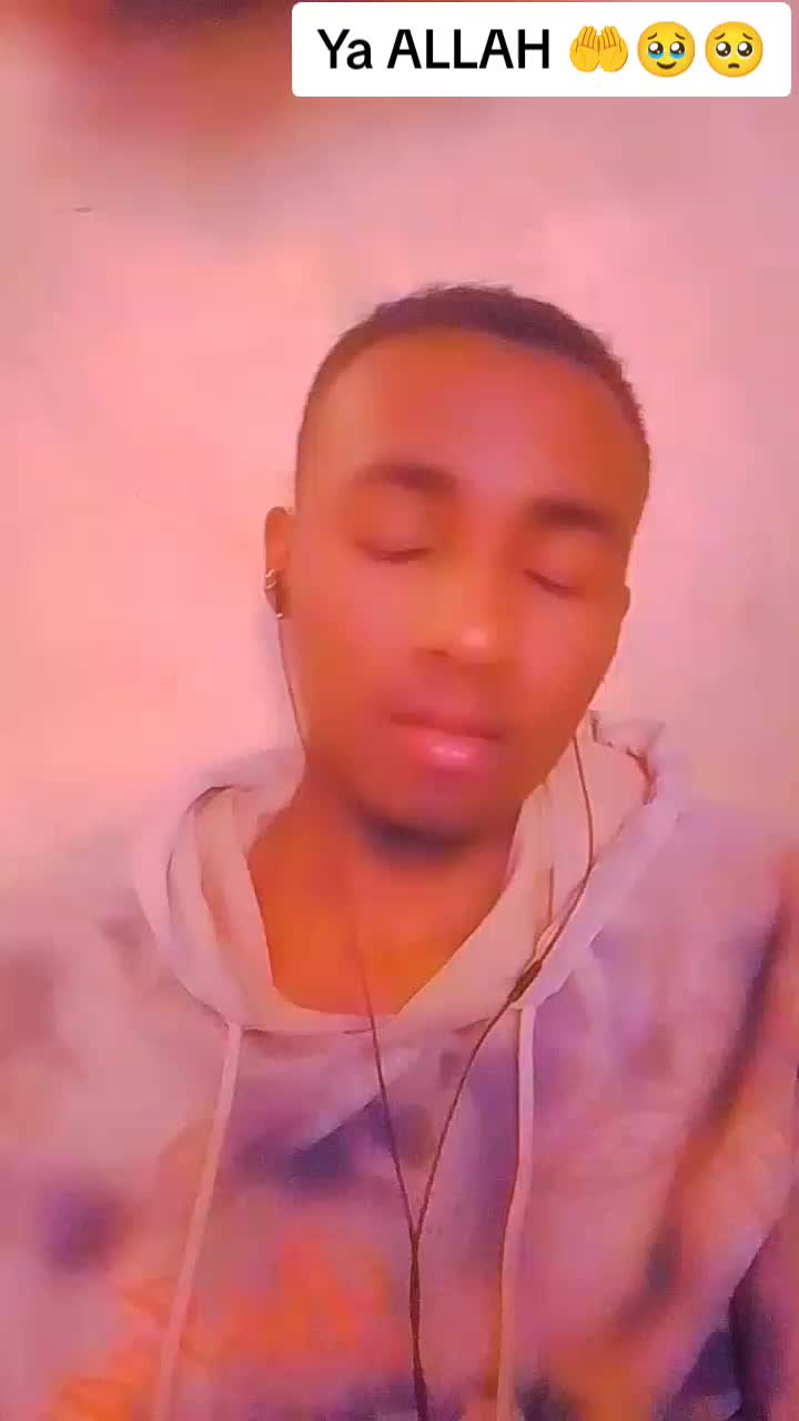 @LOVY MASHAIRI المنصور