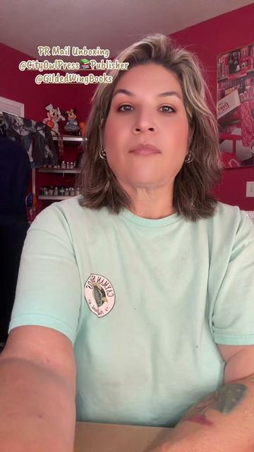 @𝓜𝓮𝓵𝓲𝓼𝓼𝓪 𝓜𝓮𝓳𝓲𝓪 📚💜
