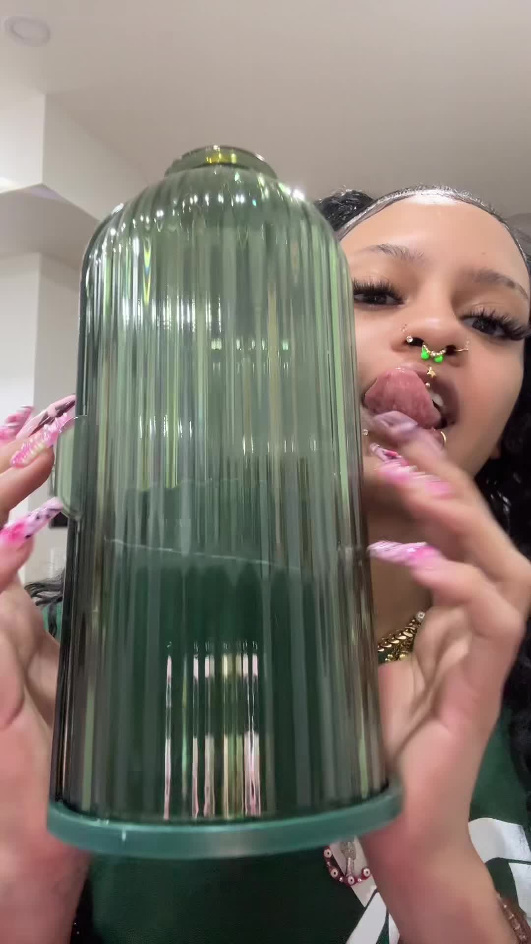 @theinfiniteissa
