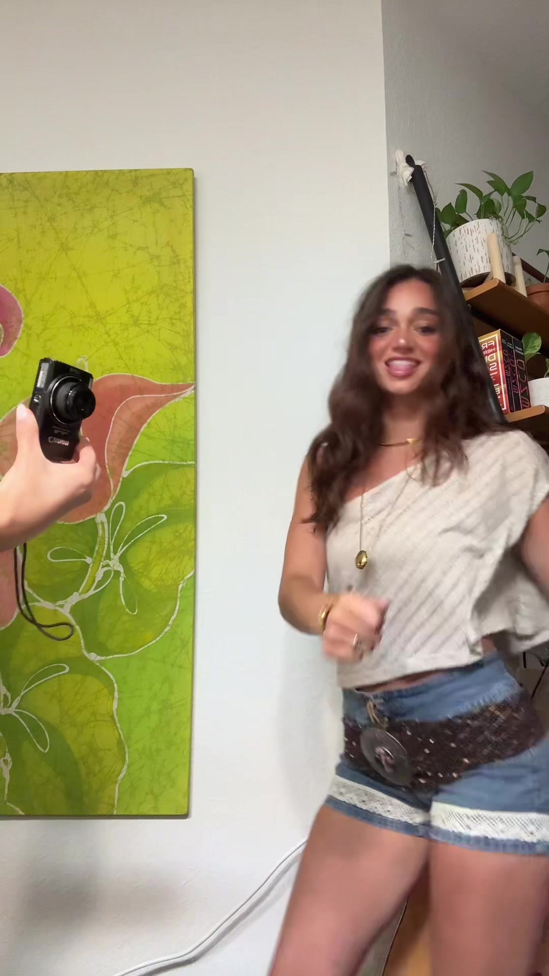@isabella