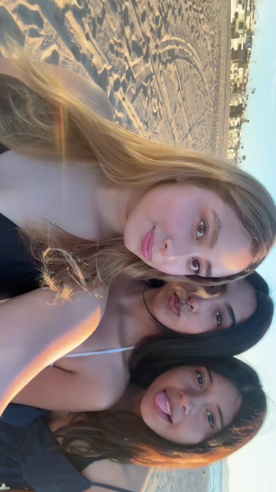 @melanie