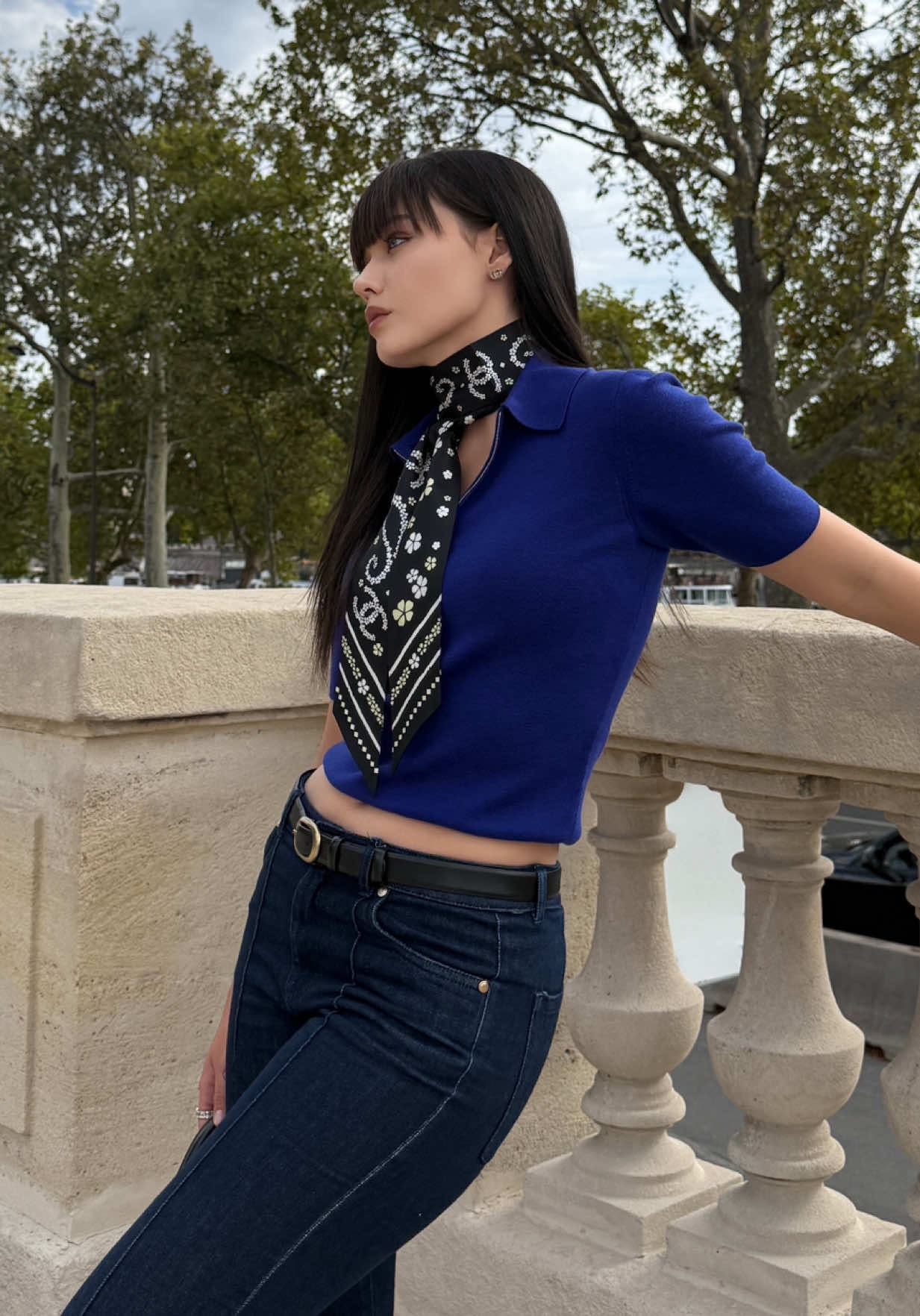 @𝑁𝑖𝑛𝑒𝑙𝑙𝑒.