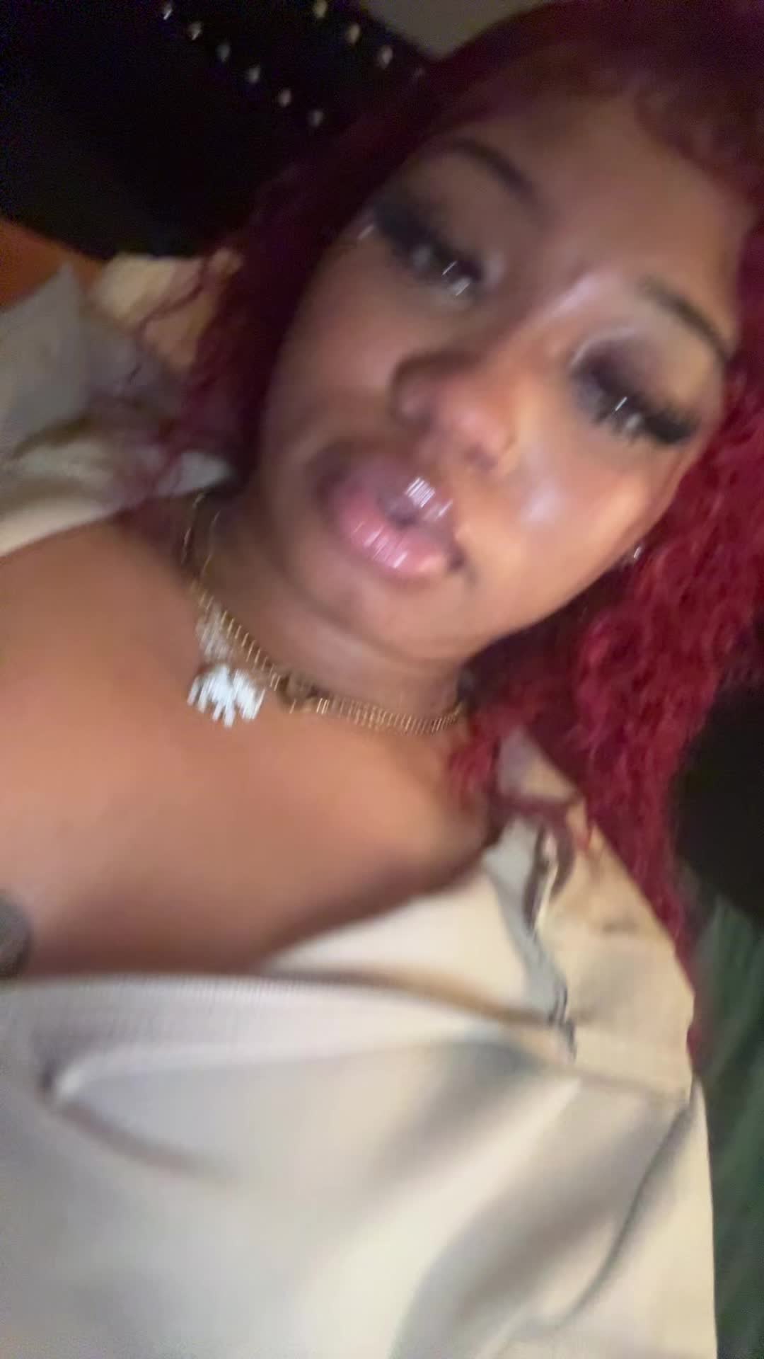 @KashBratz