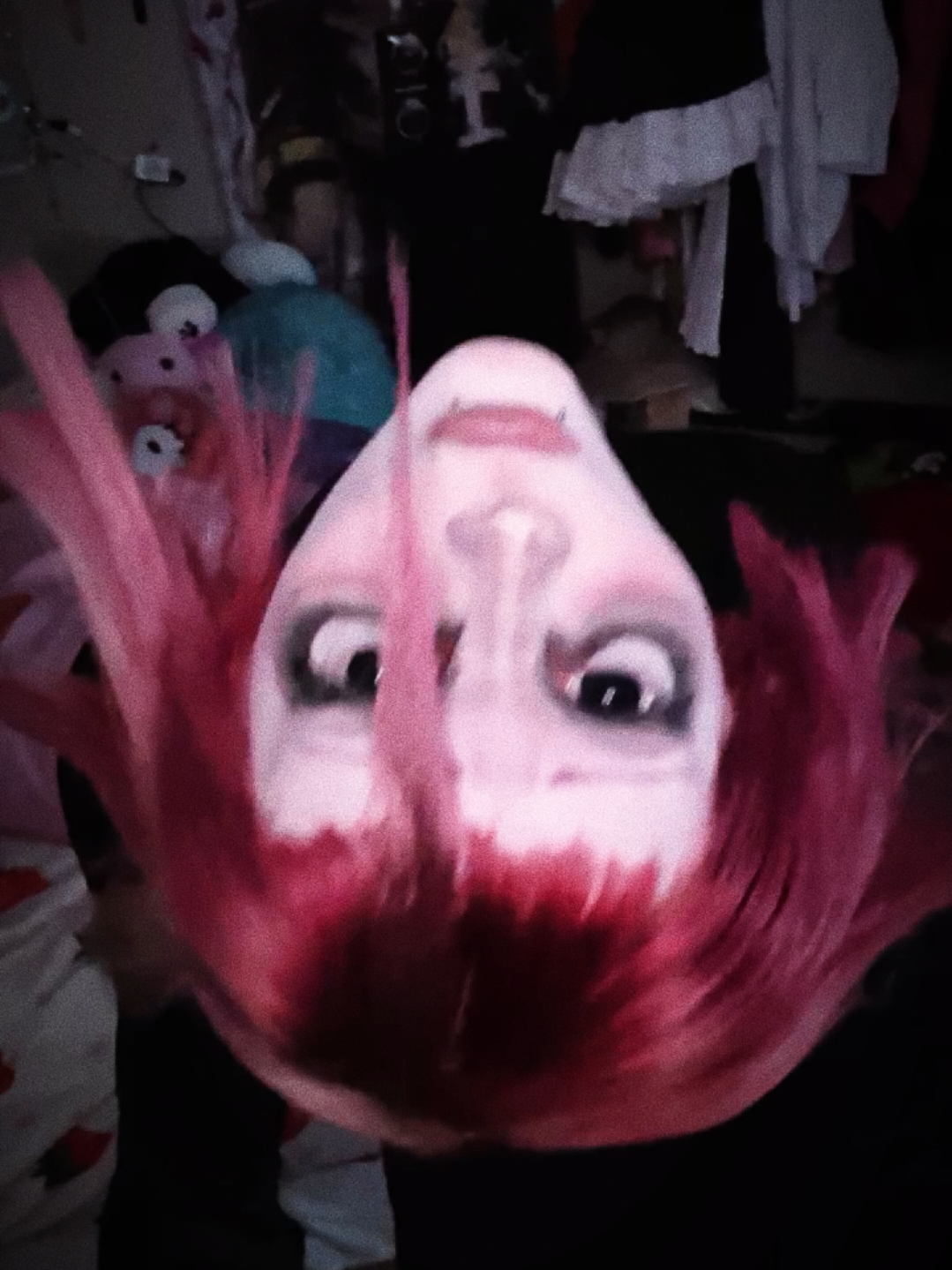 @ᛝ